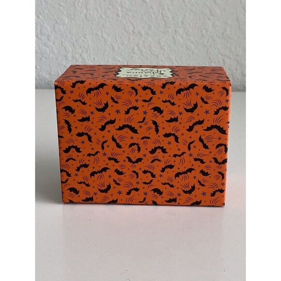 Johanna Parker Halloween Salt & Pepper Shakers Spooky Haunted Houses NEW - Picture 6 of 9